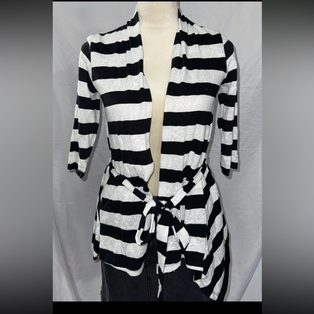 BONGO Black and White Striped cardigan lace Y2K